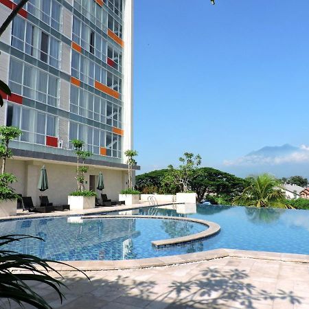 Ascent Premiere Hotel And Convention Malang Exteriér fotografie